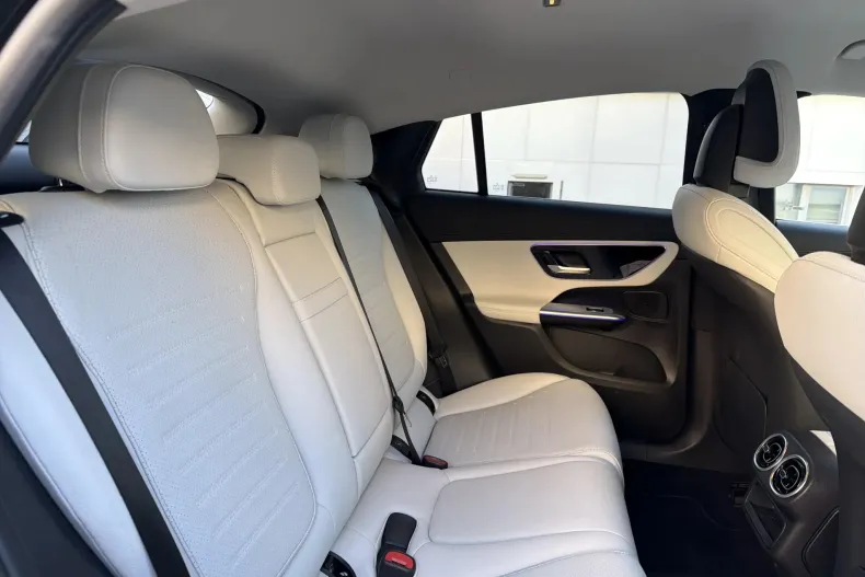 Mercedes-Benz GLC Coupe din 2024 cu 26.800 km - oferta MER137988 - foto 17