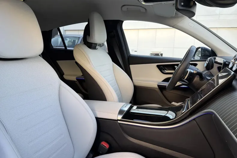 Mercedes-Benz GLC Coupe din 2024 cu 26.800 km - oferta MER137988 - foto 22