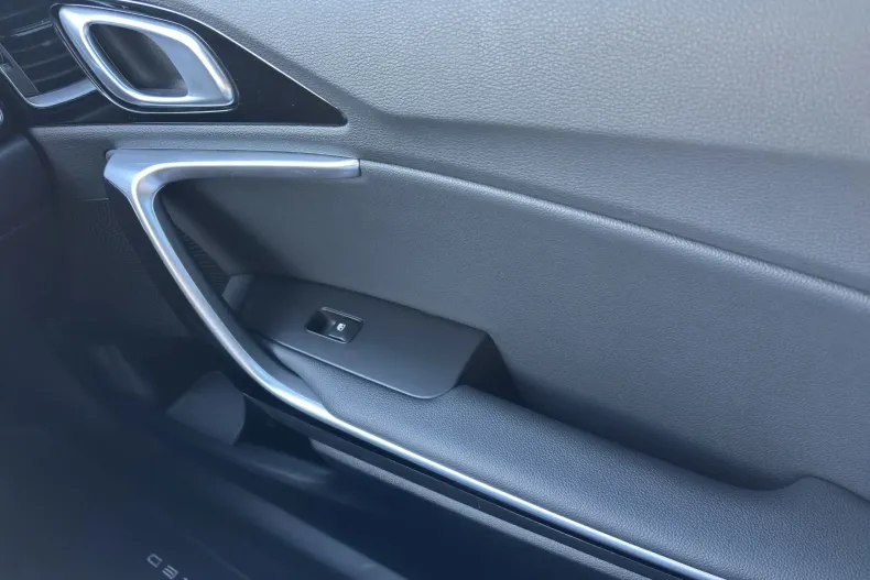 Kia XCeed din 2021 cu 38.900 km - oferta KIA138004 - foto 18