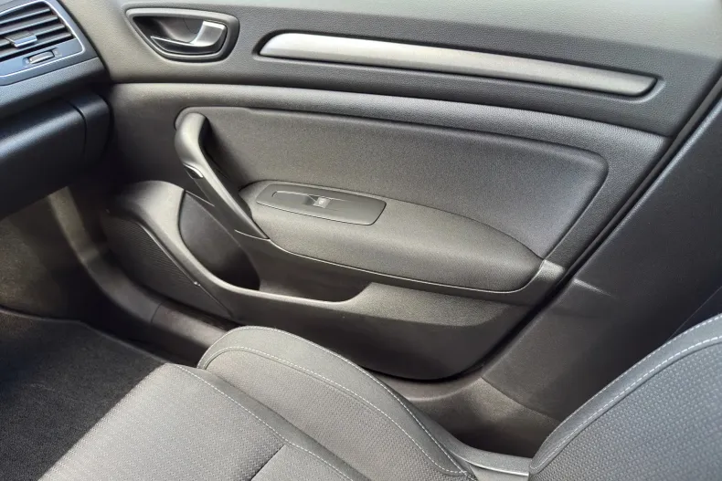 Renault Megane din 2022 cu 128.000 km - oferta REN138008 - foto 18