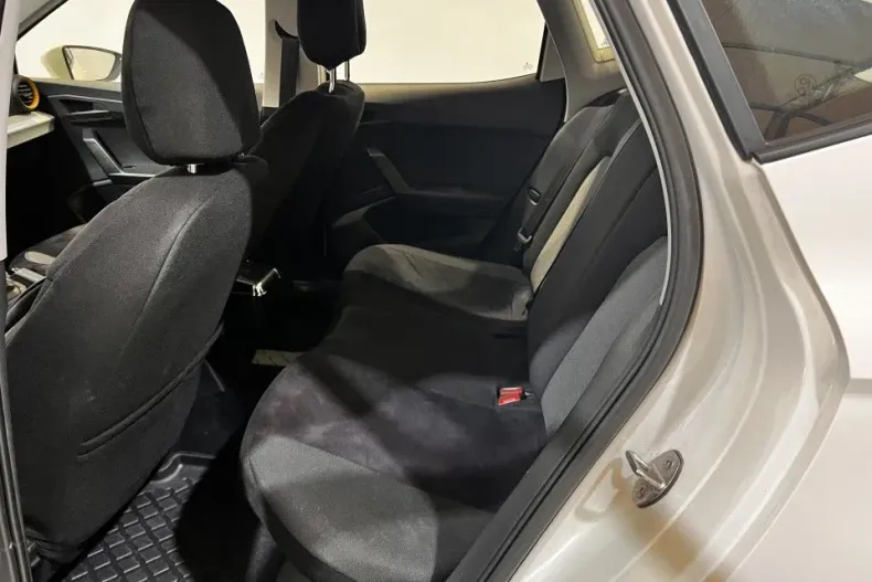 Seat Arona din 2024 cu 13.100 km - oferta SEA138028 - foto 6