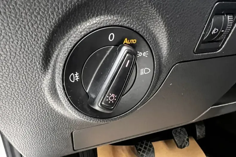 Seat Arona din 2024 cu 13.100 km - oferta SEA138028 - foto 19