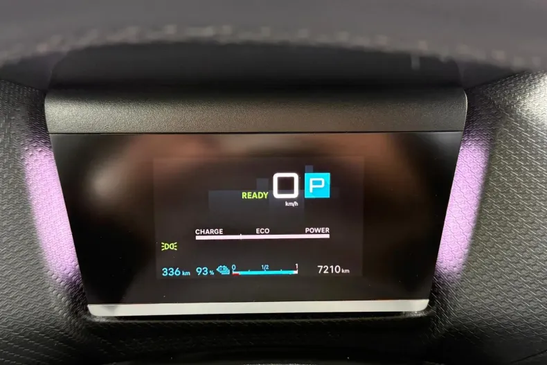 Citroën C4X din 2023 cu 7.300 km - oferta CIT138029 - foto 11