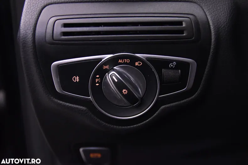 Mercedes-Benz GLC din 2020 cu 178.650 km - oferta MER138047 - foto 15