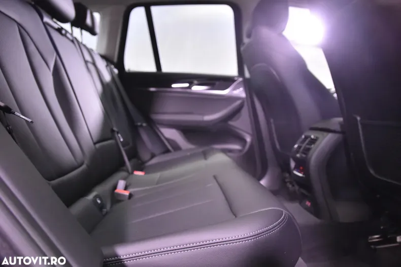 BMW X3 din 2021 cu 147.184 km - oferta BMW138063 - foto 12