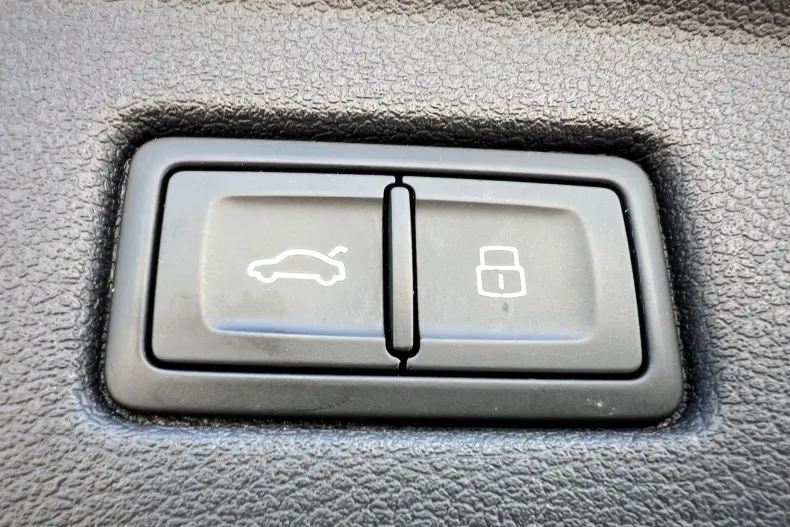 Audi A5 din 2023 cu 49.000 km - oferta AUD138072 - foto 19