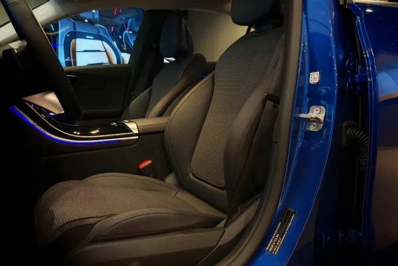 Mercedes-Benz C din 2025 cu 1 km - oferta MER138075 - foto 10