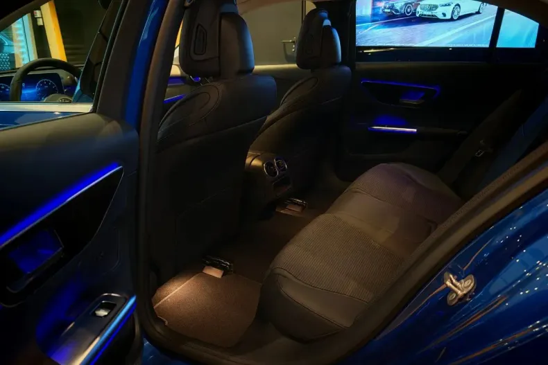 Mercedes-Benz C din 2025 cu 1 km - oferta MER138075 - foto 12