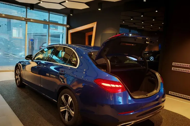 Mercedes-Benz C din 2025 cu 1 km - oferta MER138075 - foto 15