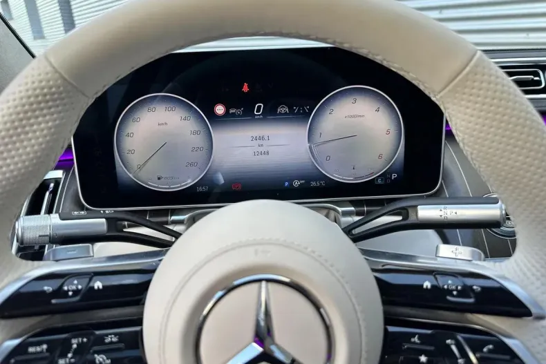 Mercedes-Benz S din 2023 cu 12.448 km - oferta MER138076 - foto 5