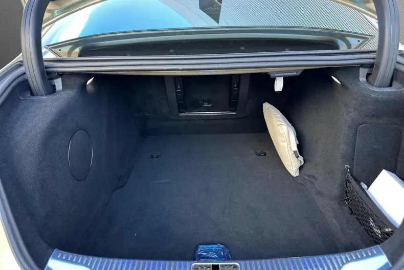 Mercedes-Benz S din 2023 cu 12.448 km - oferta MER138076 - foto 28