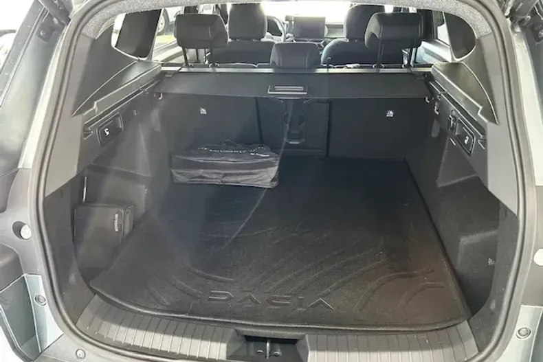 Dacia Bigster din 2024 cu 15.932 km - oferta DAC138077 - foto 5