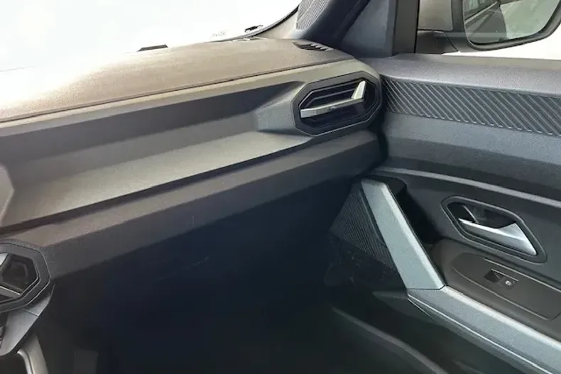 Dacia Bigster din 2024 cu 15.932 km - oferta DAC138077 - foto 19