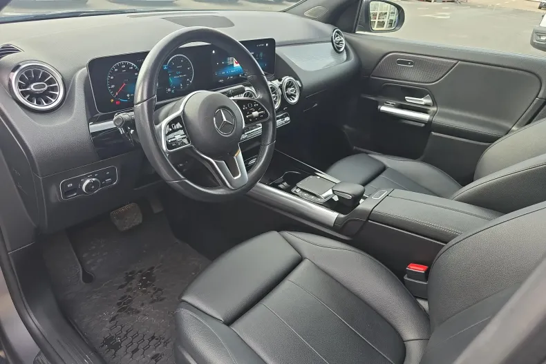 Mercedes-Benz GLA din 2020 cu 70.749 km - oferta MER138082 - foto 10