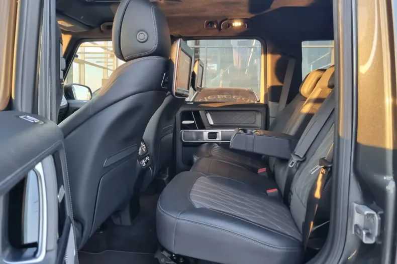 Mercedes-Benz G din 2024 cu 19.000 km - oferta MER138092 - foto 22