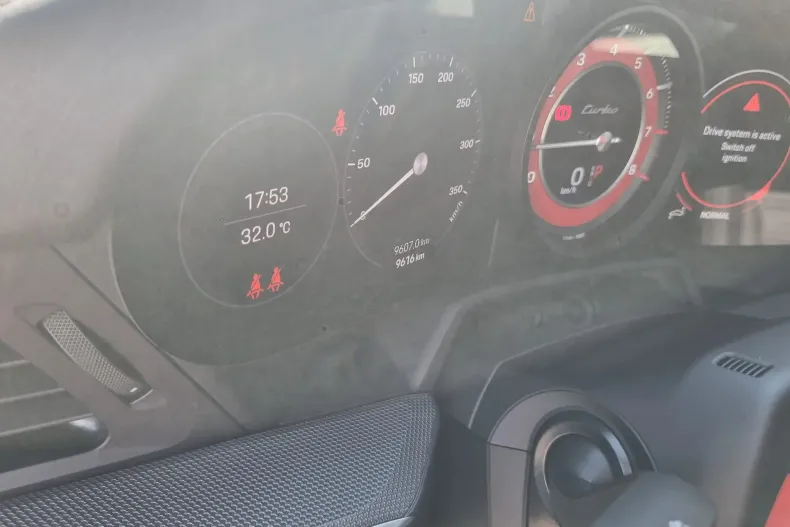 Porsche 911-TURBO-S din 2022 cu 9.900 km - oferta POR138093 - foto 20