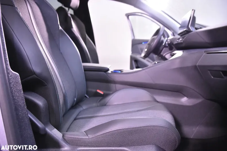 Peugeot 3008 din 2021 cu 82.439 km - oferta PEU138115 - foto 12