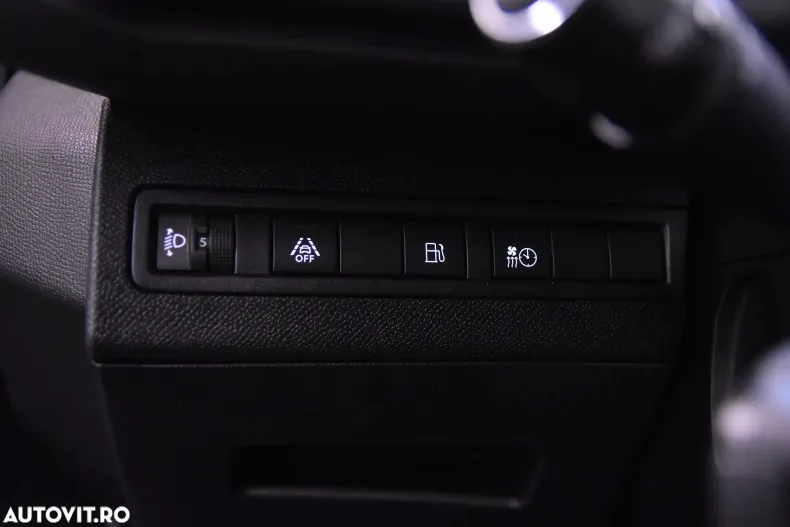 Peugeot 3008 din 2021 cu 82.439 km - oferta PEU138115 - foto 16