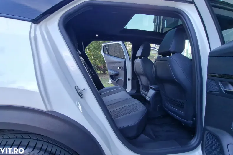 Peugeot 2008 din 2021 cu 135.000 km - oferta PEU138127 - foto 24