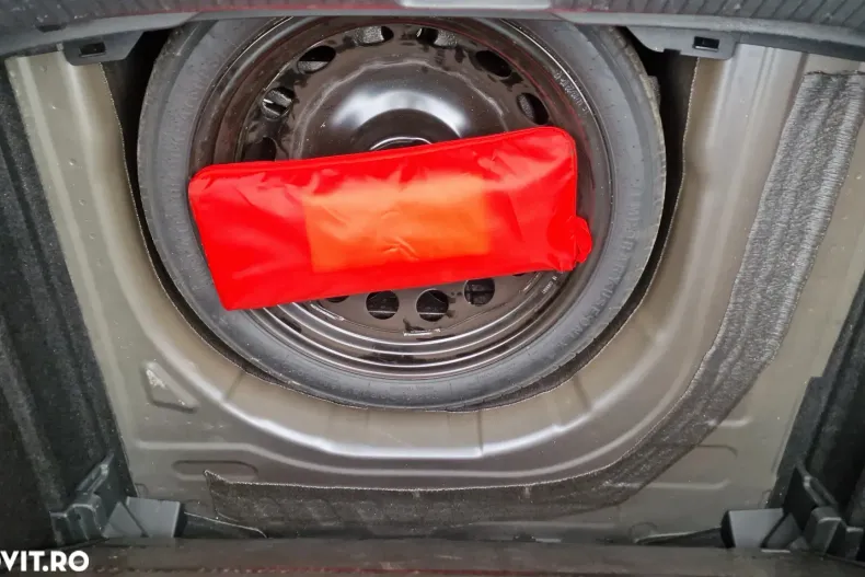 Volkswagen Taigo din 2022 cu 66.500 km - oferta VOL138129 - foto 33