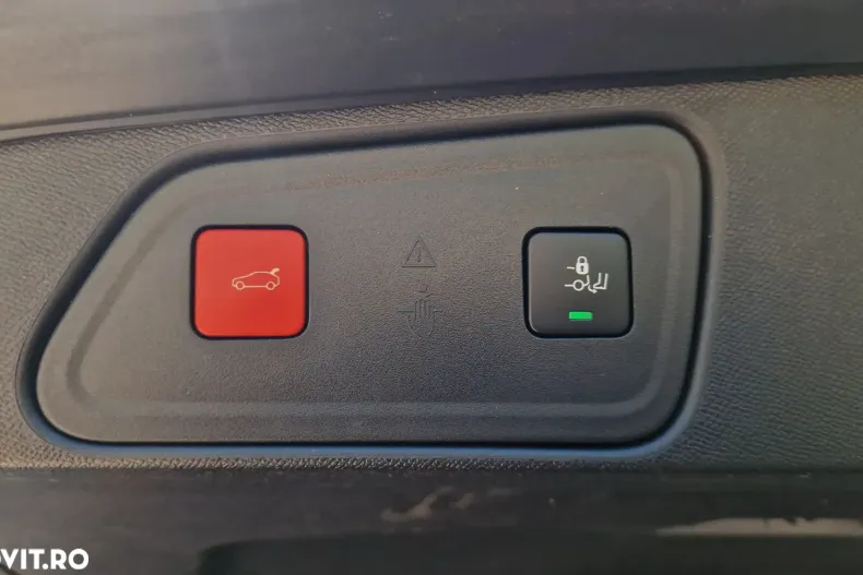 Peugeot 3008 din 2022 cu 106.500 km - oferta PEU138131 - foto 40