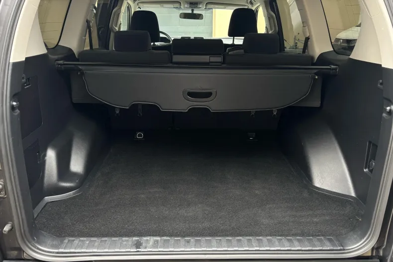 Toyota Land Cruiser din 2023 cu 29.900 km - oferta TOY138141 - foto 14