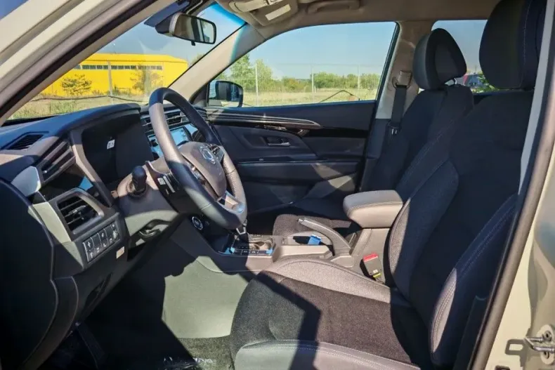 KG Mobility Korrando din 2025 cu 1 km - oferta KGM138188 - foto 4