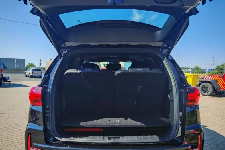 Ssangyong REXTON din 2025 cu 800 km - oferta SSA138192 - foto 9