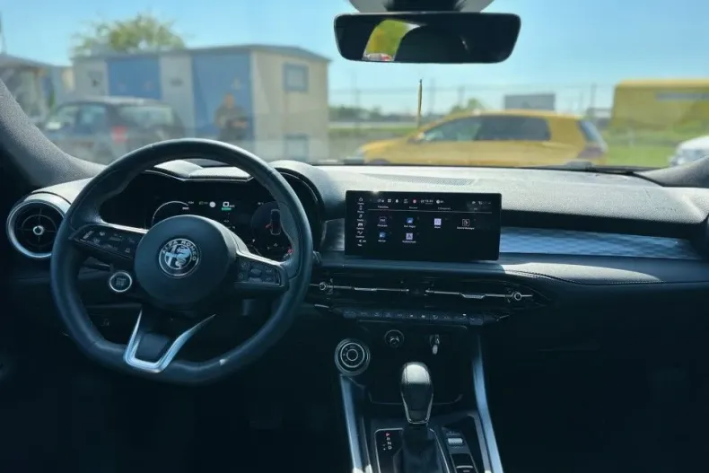 Alfa Romeo Tonale din 2023 cu 24.700 km - oferta ALF138202 - foto 9