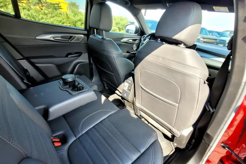 Alfa Romeo Tonale din 2022 cu 36.500 km - oferta ALF138203 - foto 16