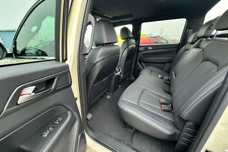 Ssangyong MUSSO din 2024 cu 1 km - oferta SSA138207 - foto 6