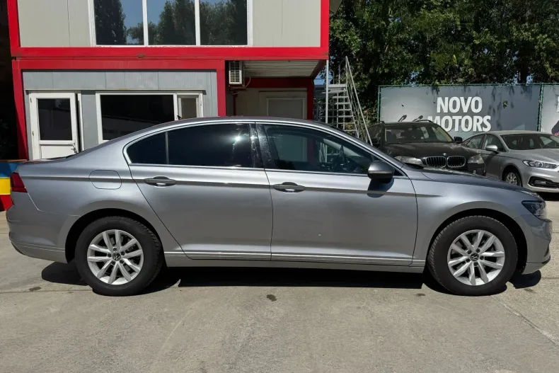Volkswagen Passat din 2020 cu 103.709 km - oferta VOL138225 - foto 4
