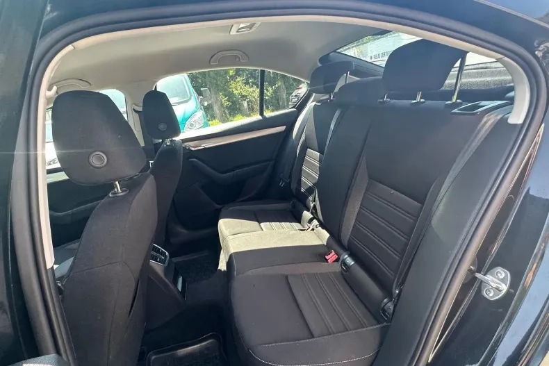 Skoda Octavia din 2019 cu 52.160 km - oferta SKO138226 - foto 10