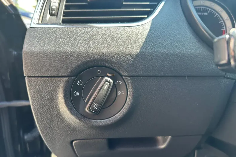 Skoda Octavia din 2019 cu 52.160 km - oferta SKO138226 - foto 14