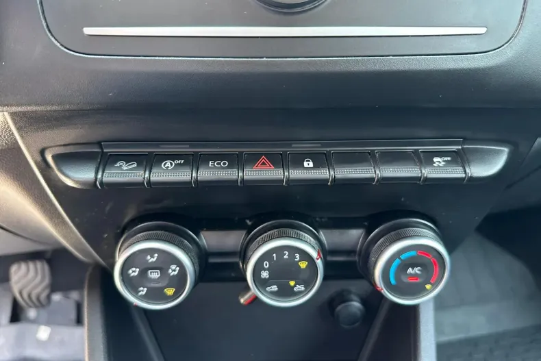 Dacia Duster din 2021 cu 107.175 km - oferta DAC138229 - foto 14