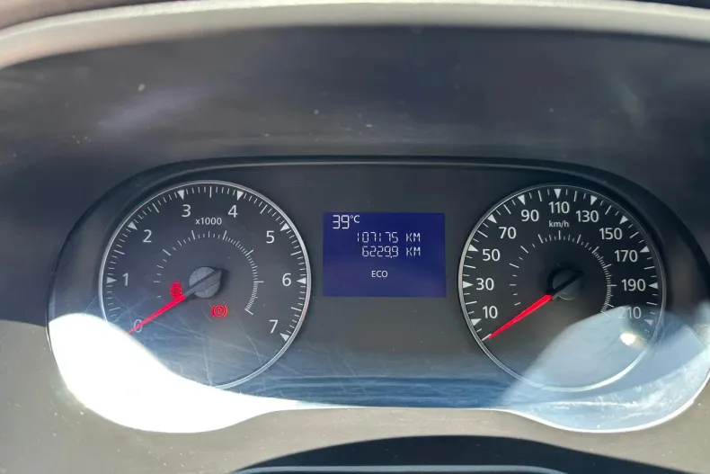 Dacia Duster din 2021 cu 107.175 km - oferta DAC138229 - foto 21