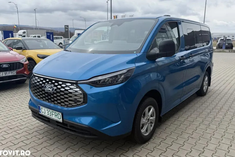 Ford Transit Custom din 2024 cu 1.500 km - oferta FOR138261 - foto 1