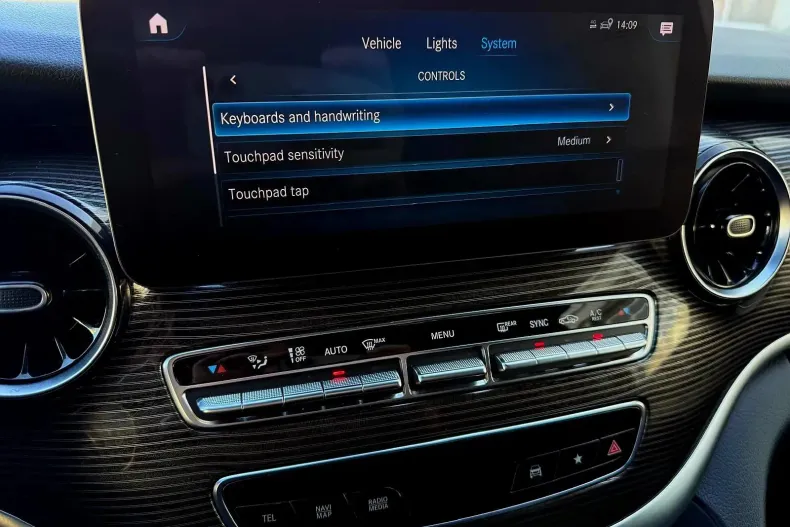 Mercedes-Benz V din 2022 cu 118.313 km - oferta MER138274 - foto 22