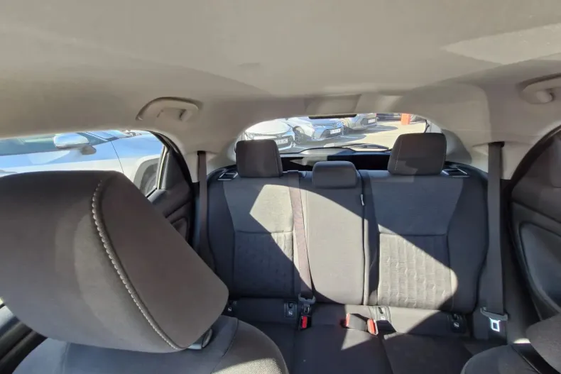 Toyota Yaris din 2024 cu 3.300 km - oferta TOY138275 - foto 12