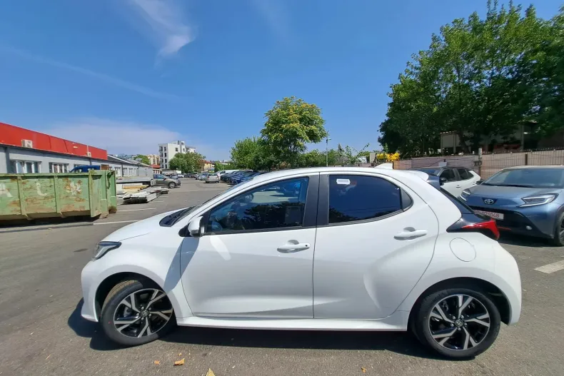 Toyota Yaris din 2024 cu 2 km - oferta TOY138277 - foto 6