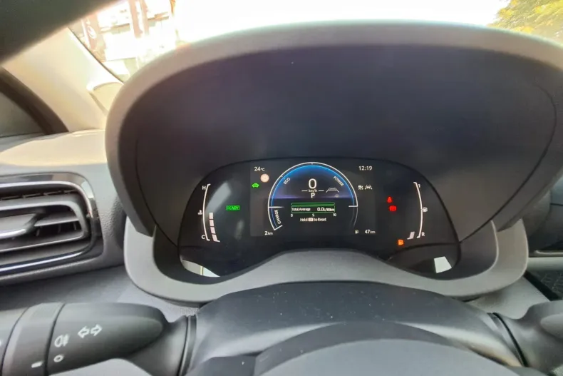 Toyota Yaris Cross din 2024 cu 2 km - oferta TOY138278 - foto 17