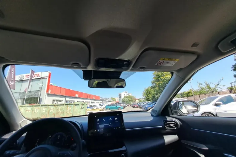 Toyota Yaris Cross din 2024 cu 2 km - oferta TOY138278 - foto 21