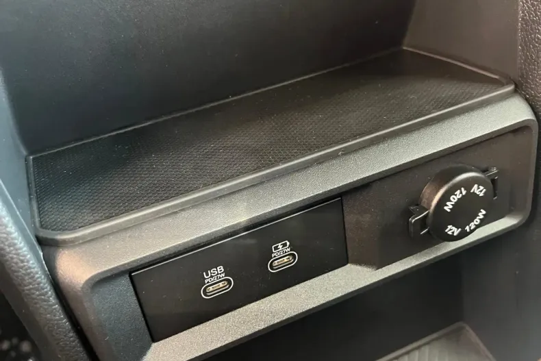 Ssangyong Torres din 2024 cu 7 km - oferta SSA138294 - foto 13