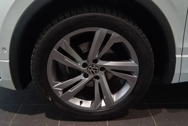 Volkswagen Tiguan din 2021 cu 109.416 km - oferta VOL138295 - foto 6