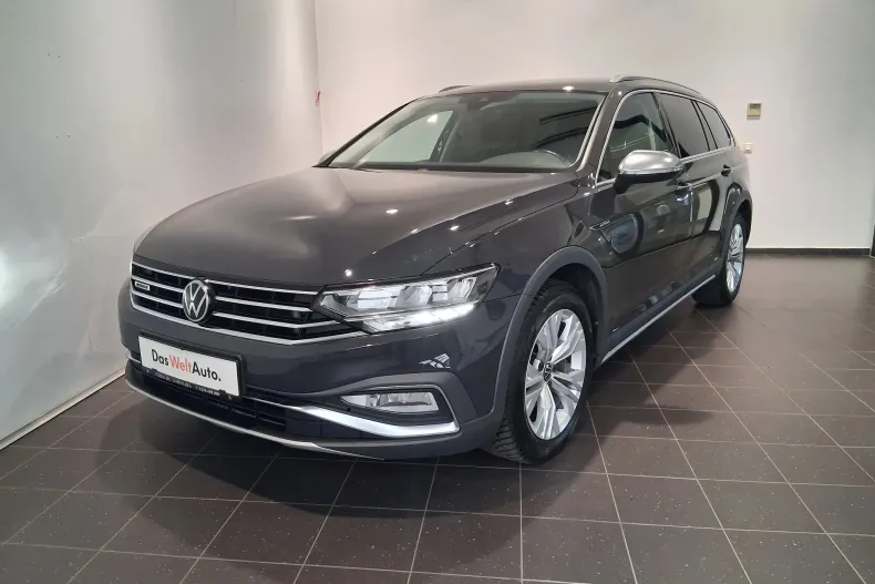 Volkswagen Passat din 2021 cu 113.098 km - oferta VOL138297 - foto 1