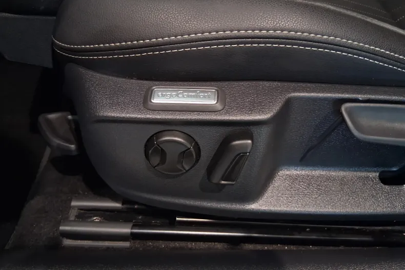 Volkswagen Passat din 2021 cu 113.098 km - oferta VOL138297 - foto 16