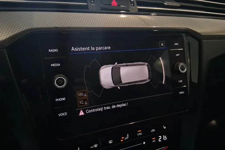 Volkswagen Passat din 2021 cu 113.098 km - oferta VOL138297 - foto 31