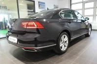 Volkswagen Passat din 2021 cu 81.122 km - oferta VOL138298 - foto 9