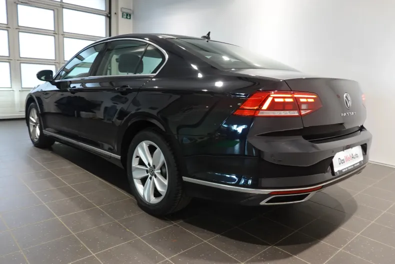 Volkswagen Passat din 2021 cu 81.122 km - oferta VOL138298 - foto 10