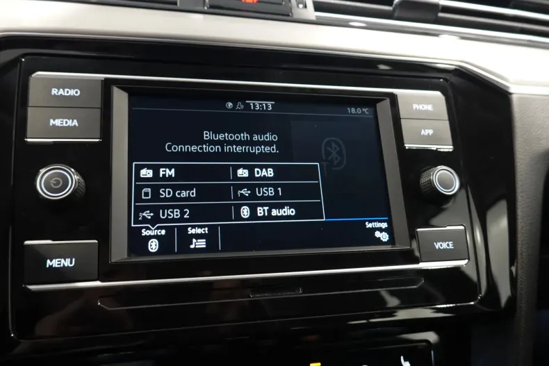 Volkswagen Passat din 2021 cu 81.122 km - oferta VOL138298 - foto 22